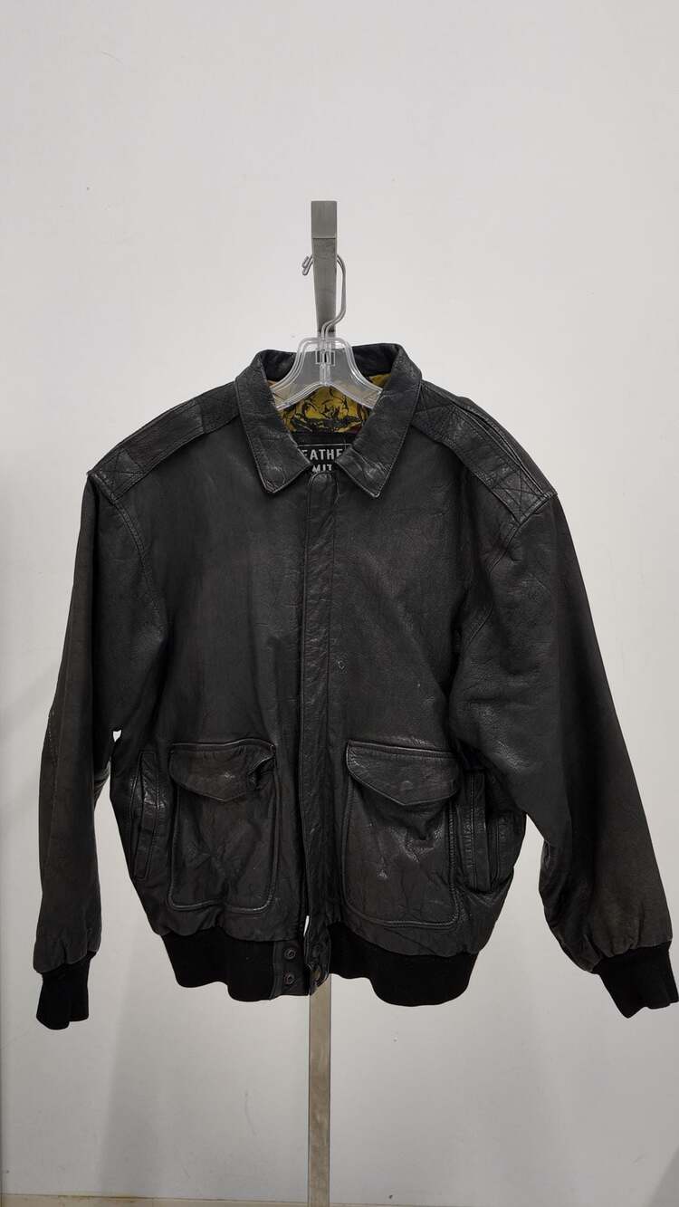 Vintage Leather Limited A-2 Style Bomber Jacket - (XL)